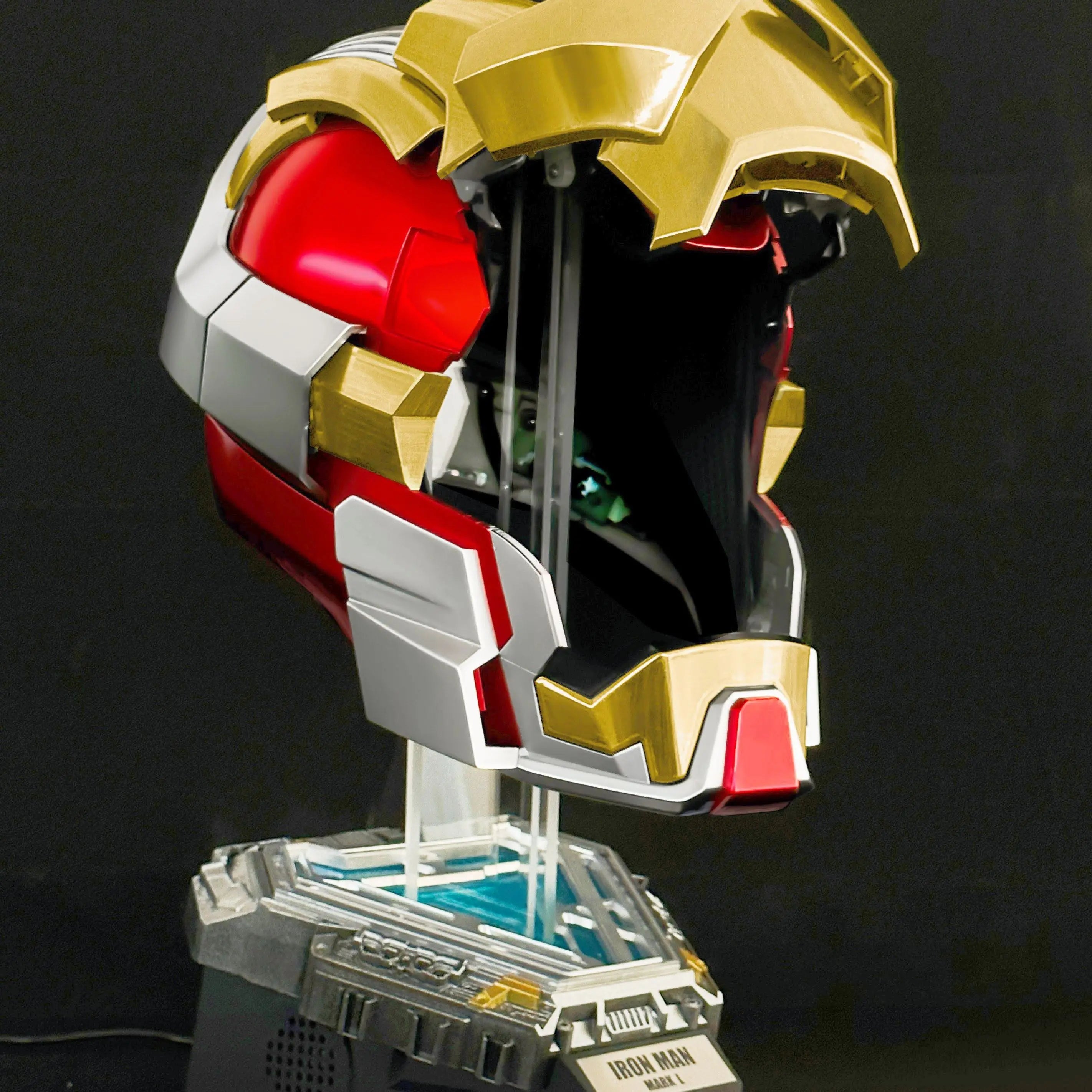 Iron Man MK17 Heartbreaker Animatronic Helmet 13-Servo Voice Control LED Wearable Collectible Prop