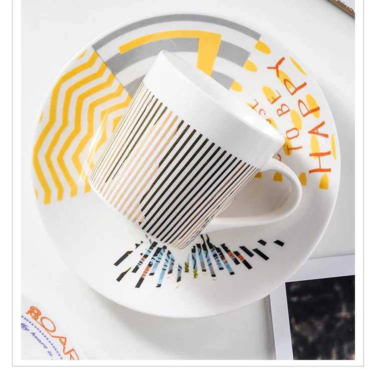 Luycho Anamorphic Mirror Reflection Cup | Creative Horse & Hummingbird Coffee & Tea Set