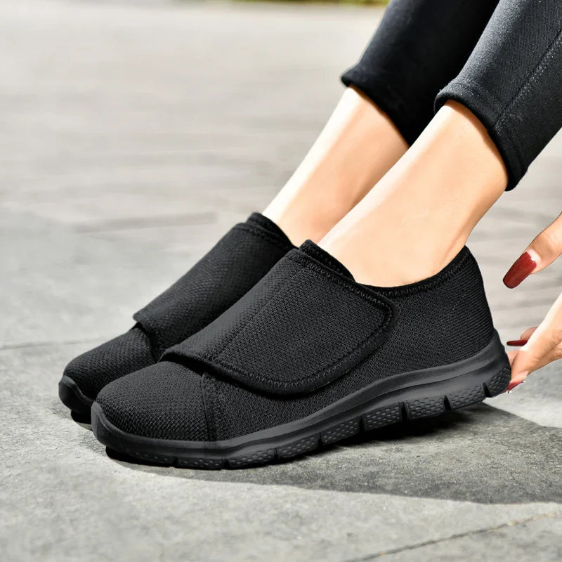 Summer Breathable Non-Slip Soft Sole Elderly Shoes, Women's Casual Orthopedic Walking Flats for Middle-Aged and Seniors