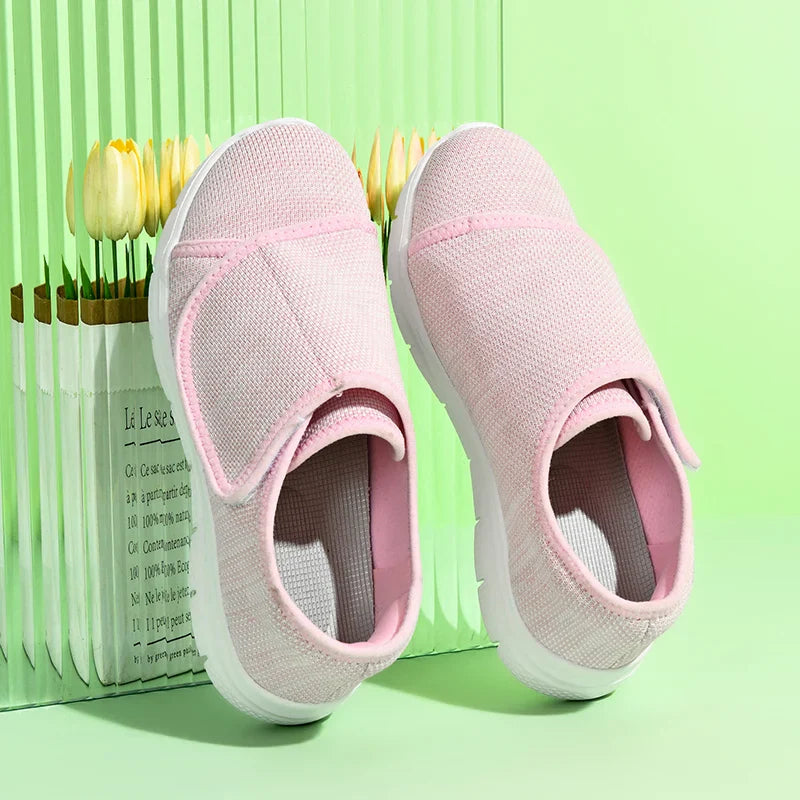 Summer Breathable Non-Slip Soft Sole Elderly Shoes, Women's Casual Orthopedic Walking Flats for Middle-Aged and Seniors