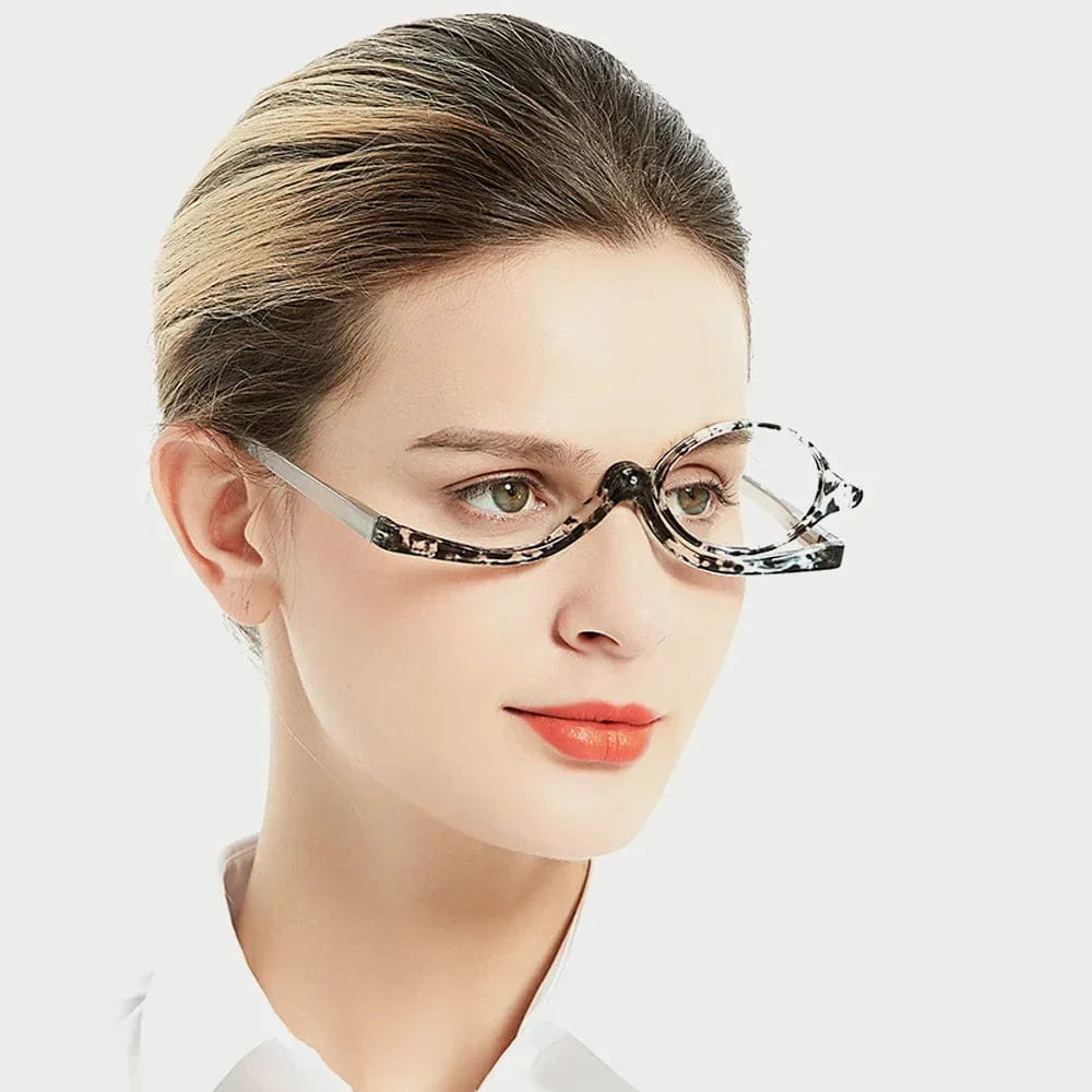 GlamReaders: Makeup Reading Glasses for Women
